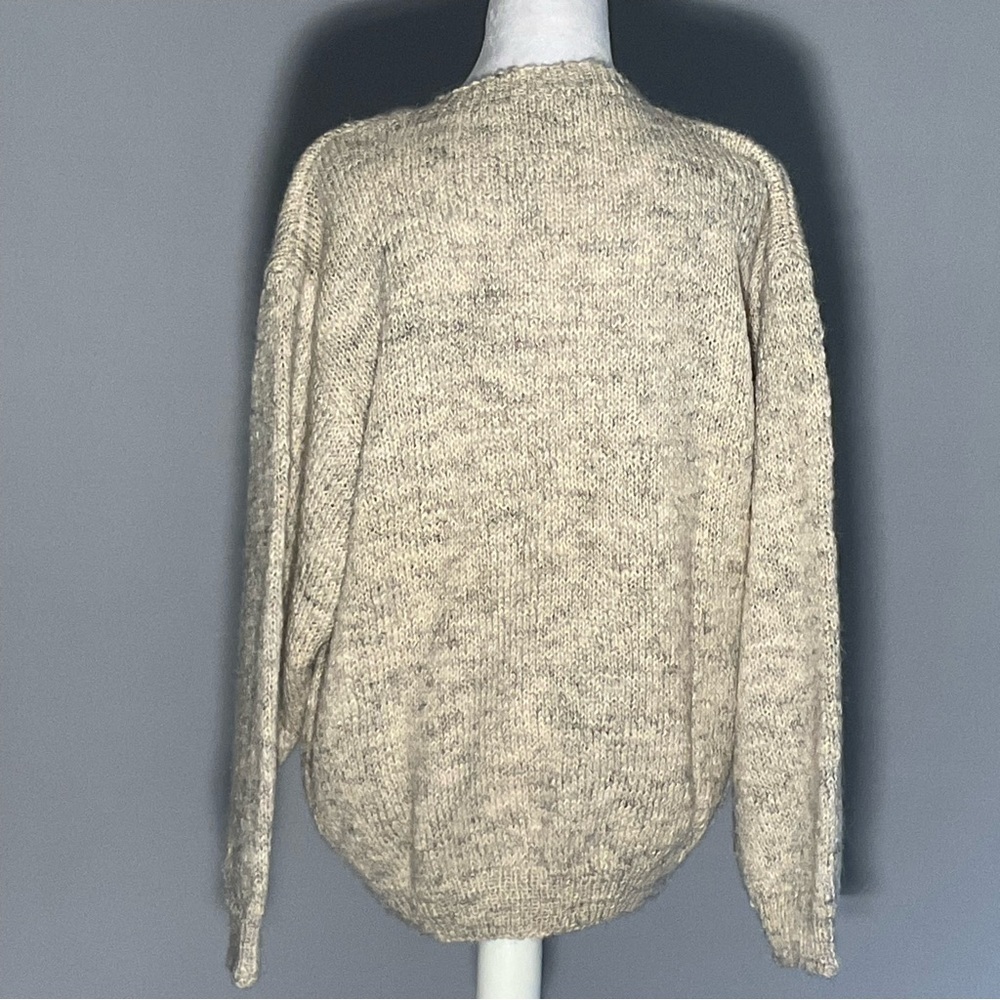 Med/Lg Ivory/Gray Marled Hand Knit Cardigan Unique Square Acrylic Buttons Crew - Picture 11 of 16